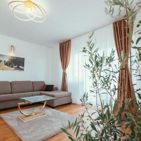 Maslina & Lavanda Apartment Podstrana Exterior photo