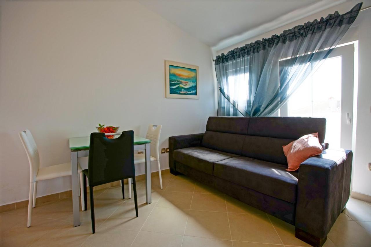 Maslina & Lavanda Apartment Podstrana Exterior photo