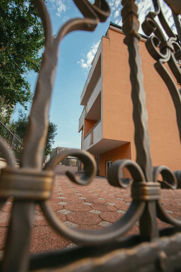 Maslina & Lavanda Apartment Podstrana Exterior photo