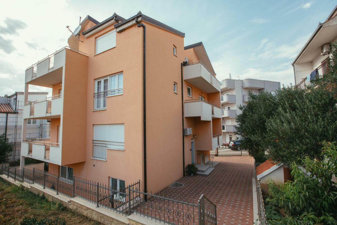 Maslina & Lavanda Apartment Podstrana Exterior photo